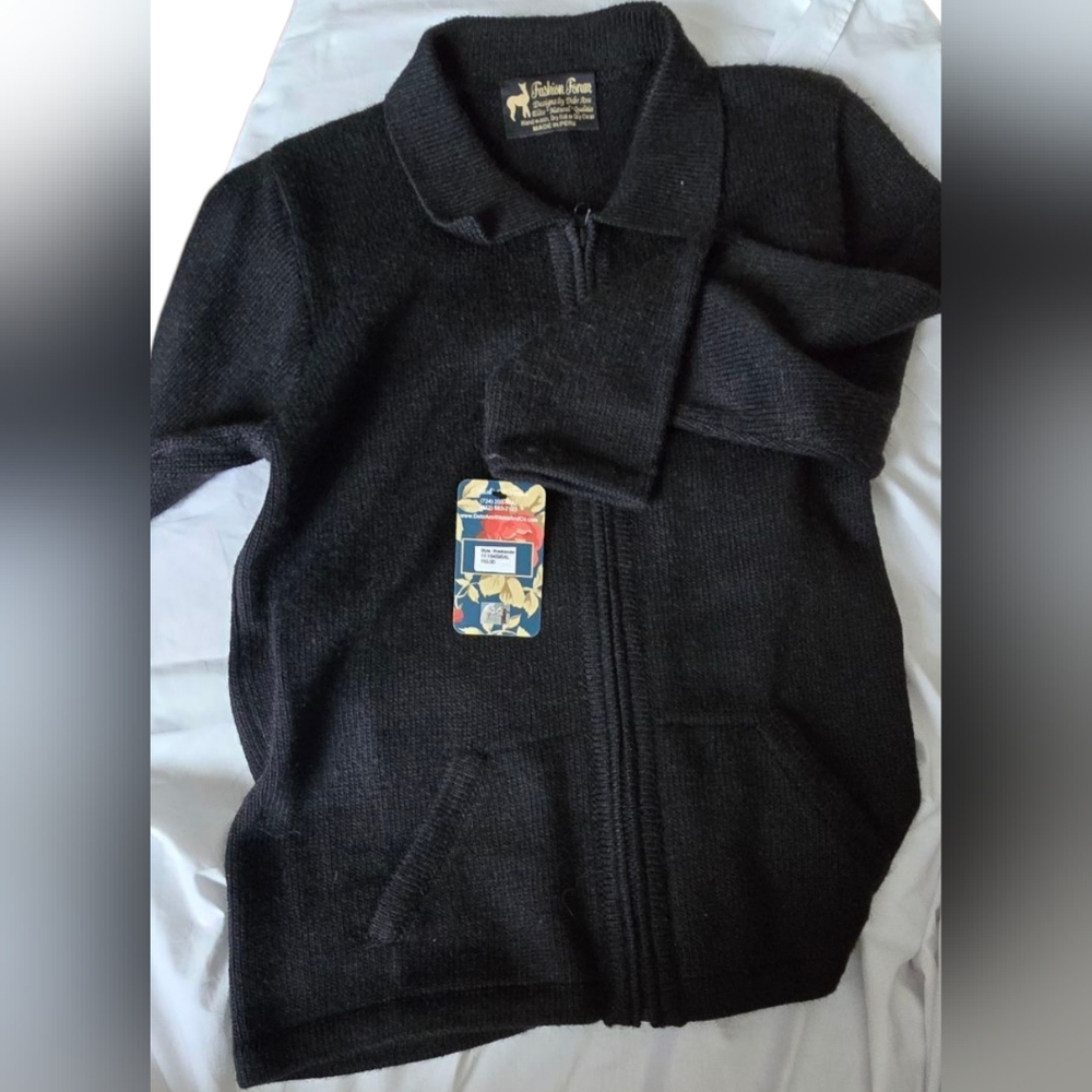*NWT* Black ALPACA "Weekender" Zip-Up Sweater